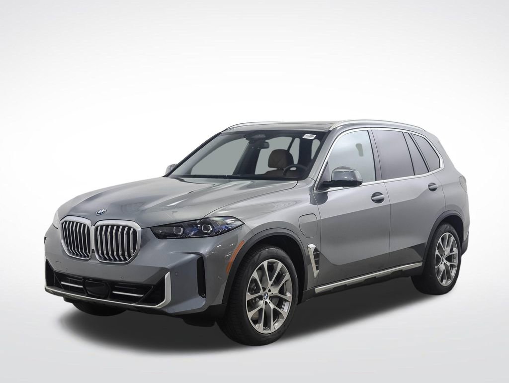 Used 2026 BMW X5 xDrive50e w/ Premium Package AWD/4WD image 1