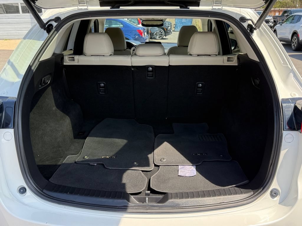 Used 2020 MAZDA CX-5 Touring FWD image 26