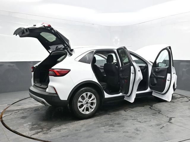 Used 2023 Ford Escape Active w/ Tech Pack #1 FWD image 45