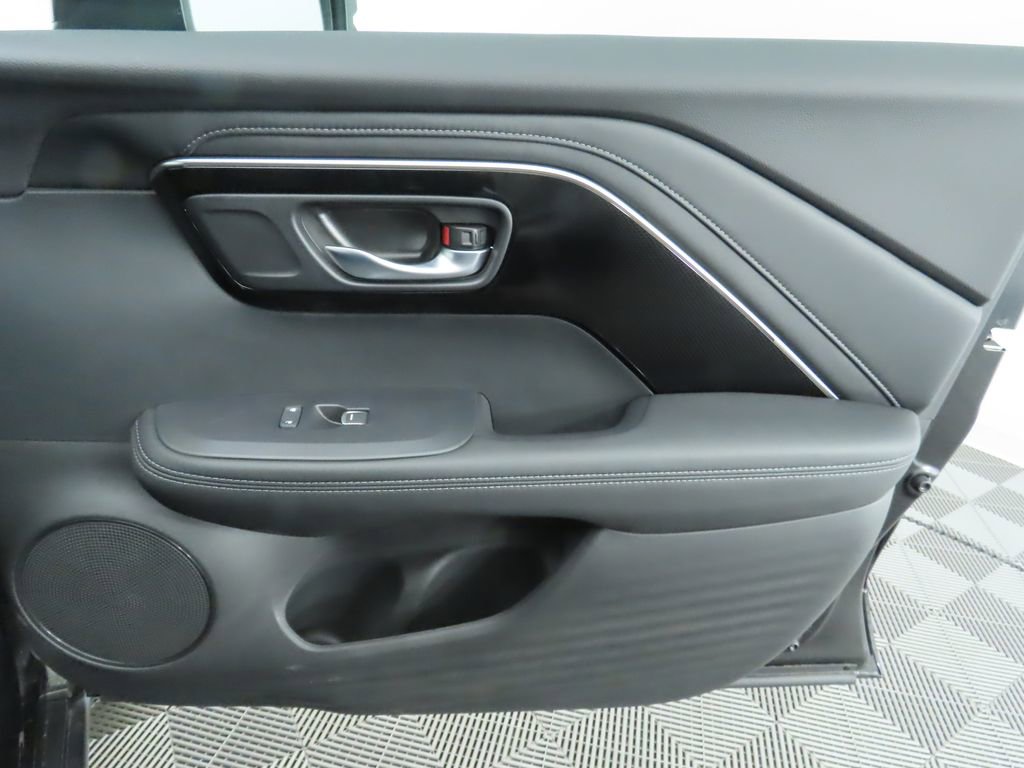 Used 2025 Acura ADX FWD image 27