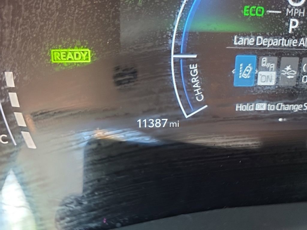 Used 2026 Toyota Camry LE image 27