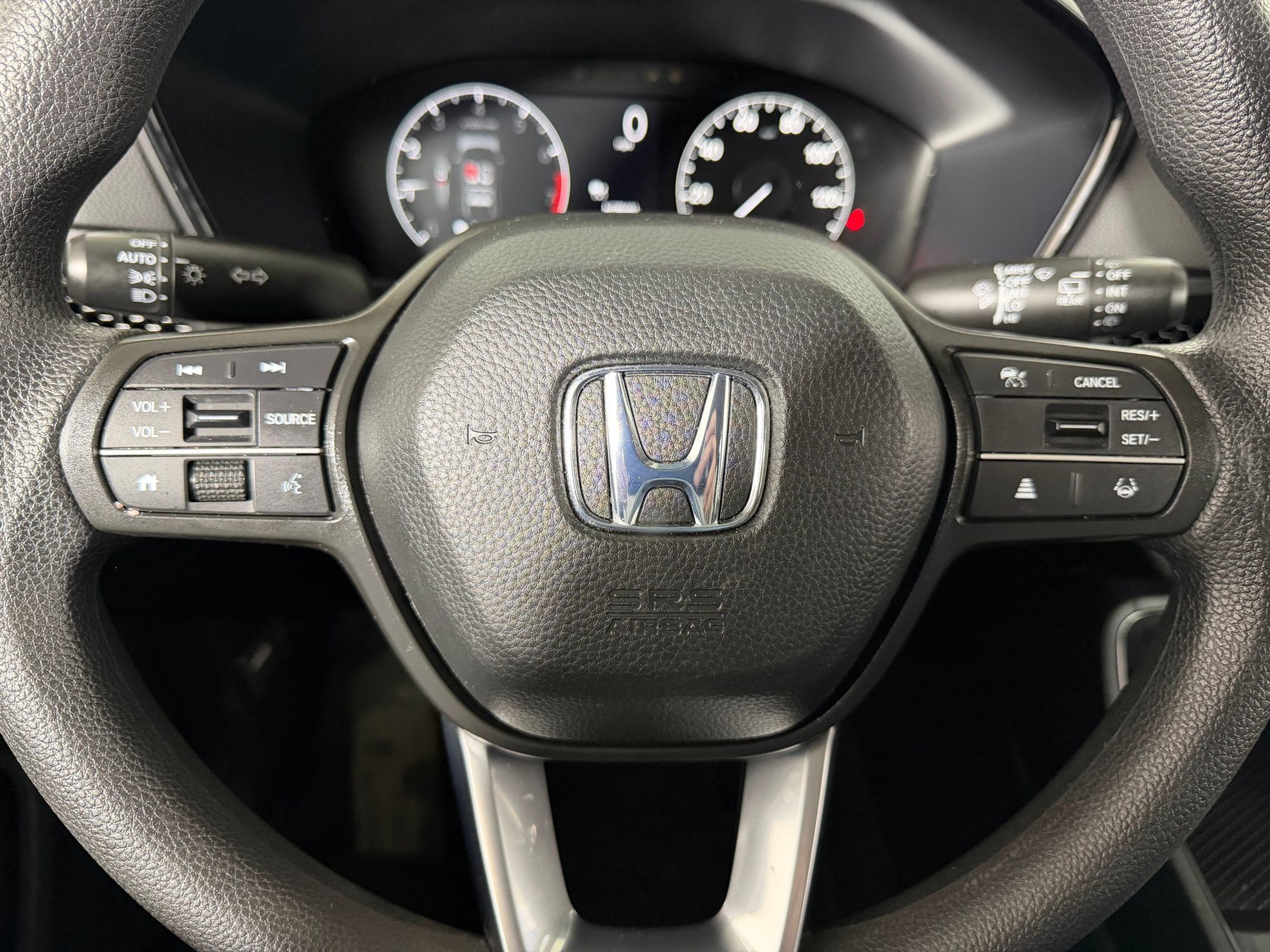 Used 2025 Honda CR-V LX image 14