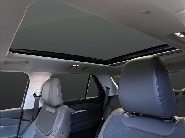 New 2026 Ford Explorer Active w/ Active Comfort Package AWD/4WD image 7