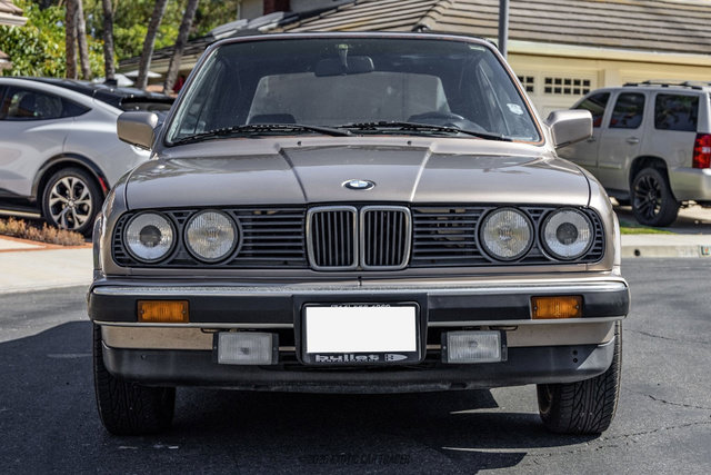 Used 1989 BMW 325i Convertible RWD image 21