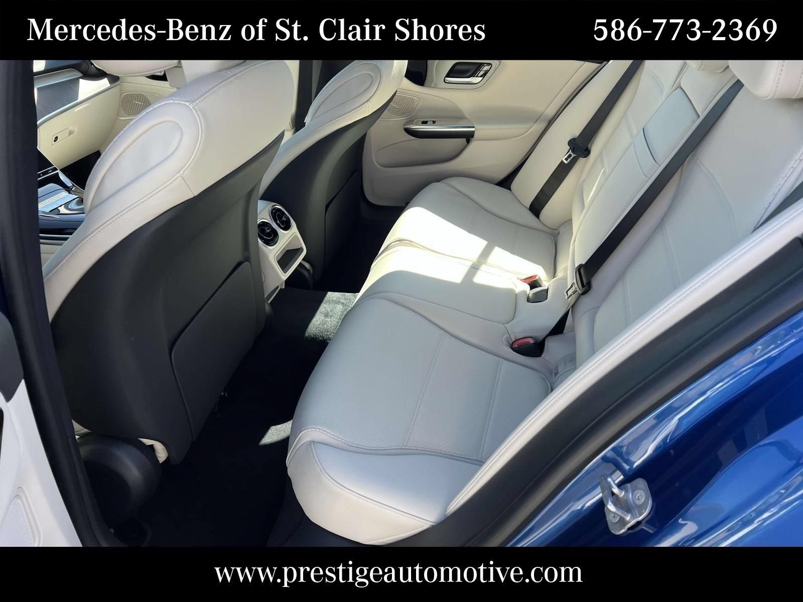 Certified 2025 Mercedes-Benz C 300 4MATIC Sedan image 14
