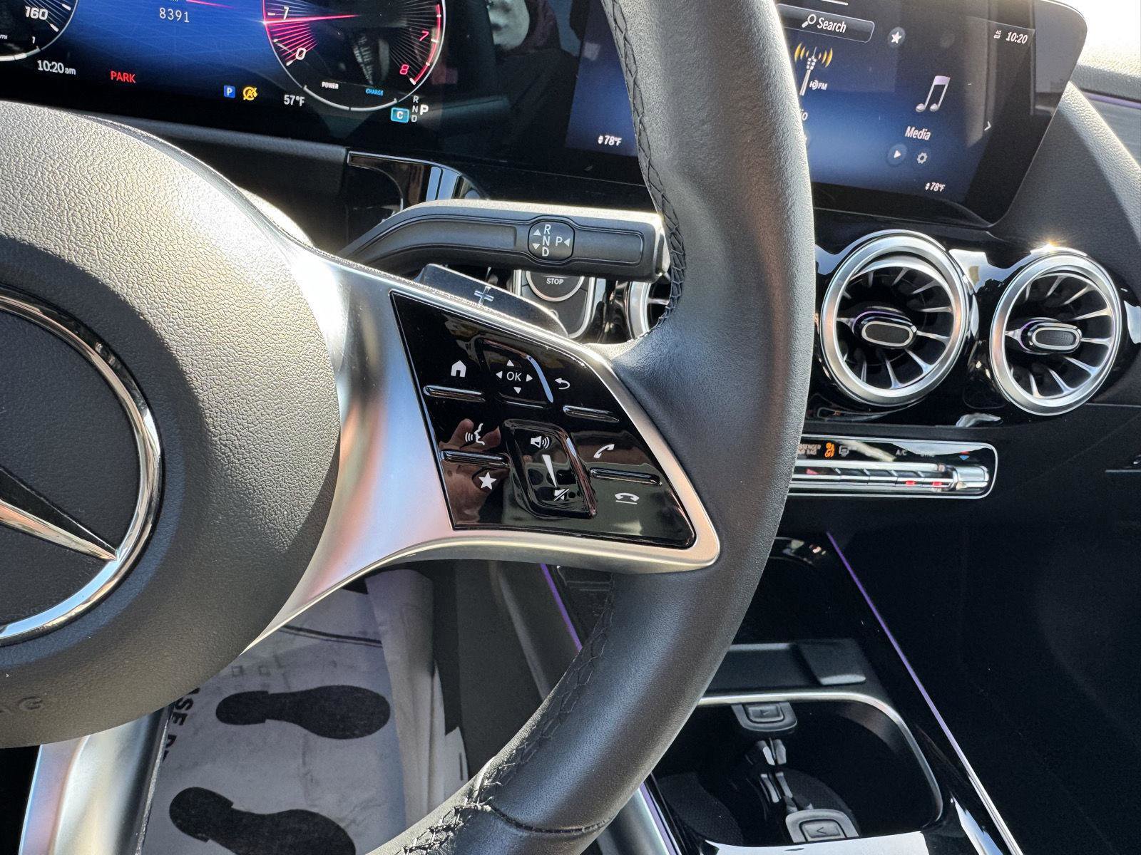 Certified 2025 Mercedes-Benz GLA 250 image 12