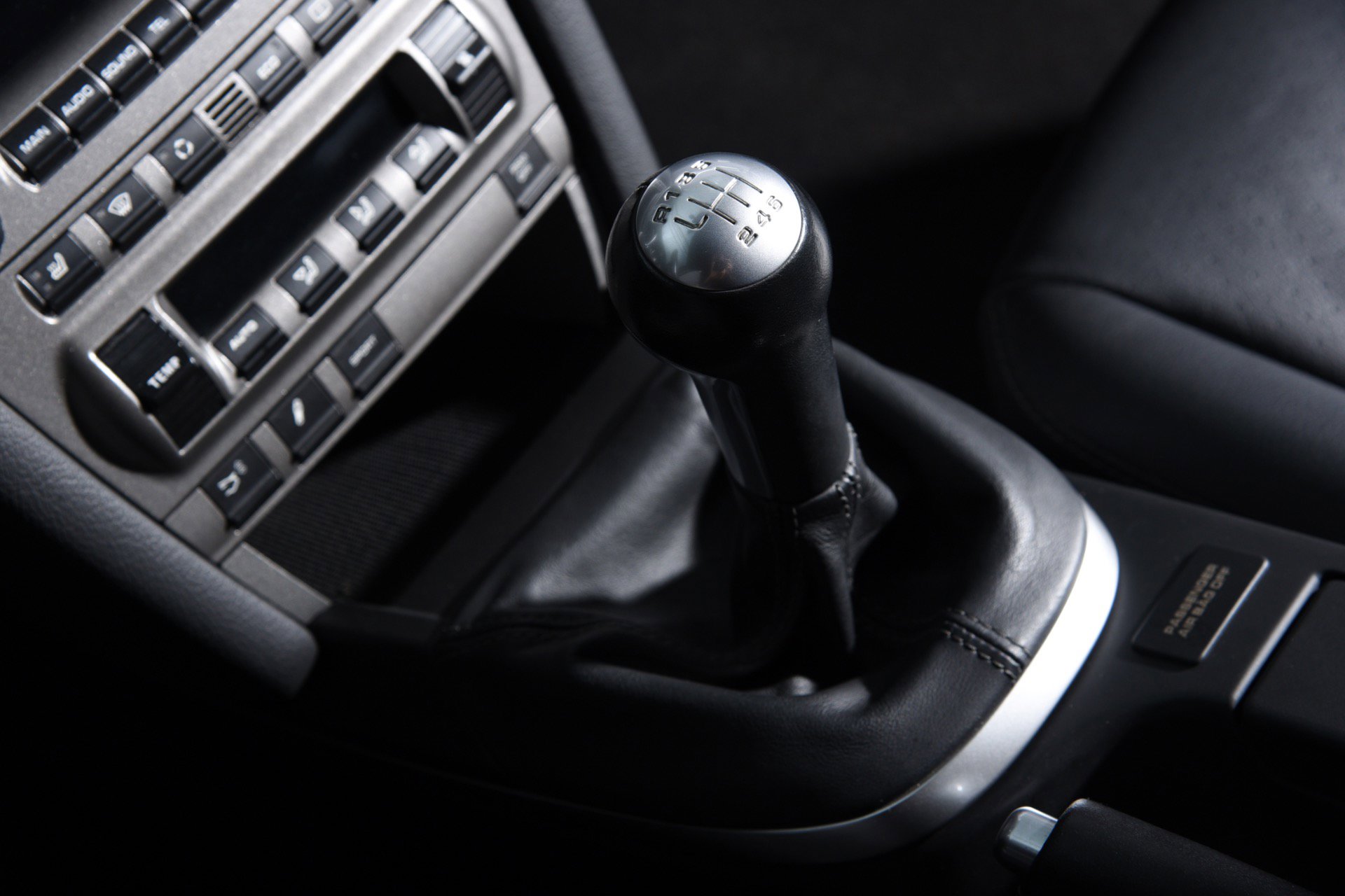 Used 2007 Porsche 911 Carrera S RWD image 6