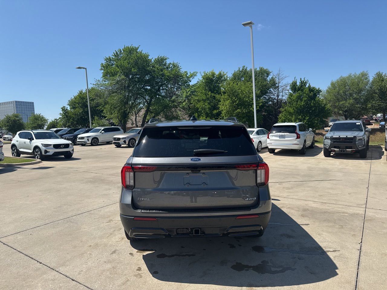 Used 2025 Ford Explorer ST-Line image 6