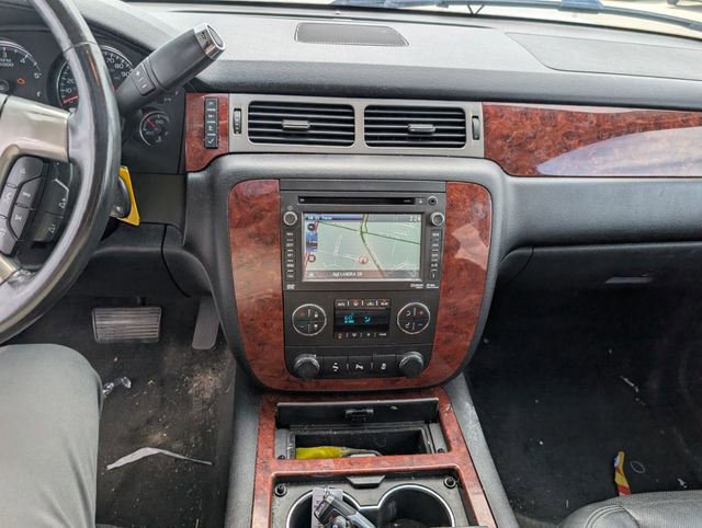 Used 2013 Chevrolet Tahoe LTZ AWD/4WD image 7