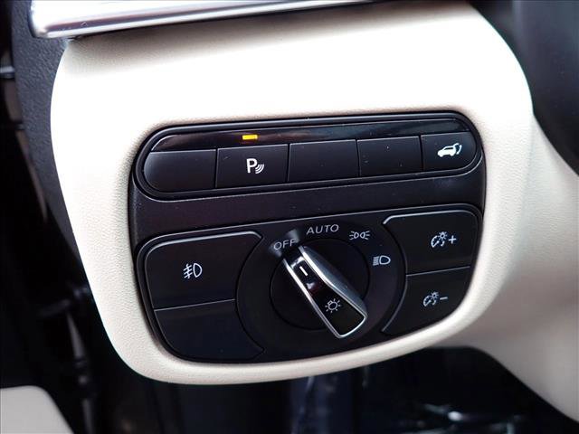 Used 2020 INFINITI QX50 Luxe w/ Navigation Package image 15