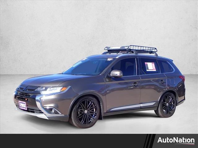 Used 2017 Mitsubishi Outlander SE