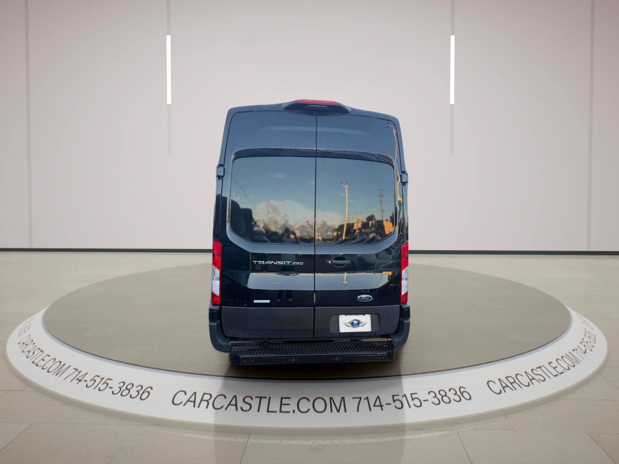 Used 2023 Ford Transit 250 148 High Roof Extended w/ Load Area Protection Package RWD image 4