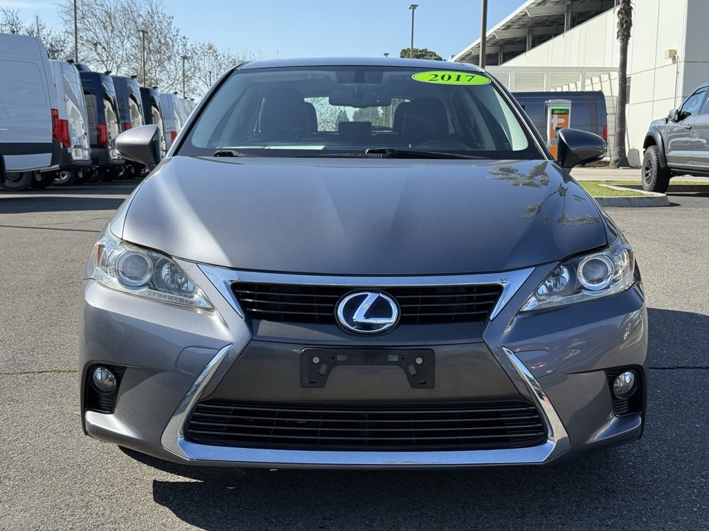 Used 2017 Lexus CT 200h image 18