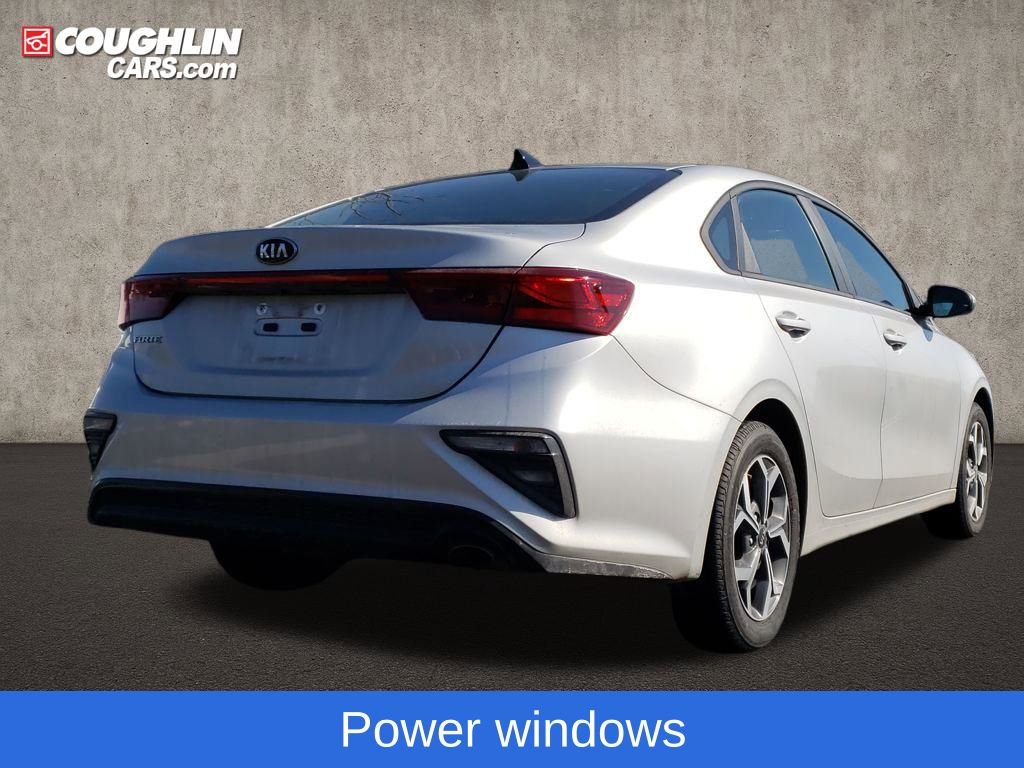 Used 2020 Kia Forte LXS image 9