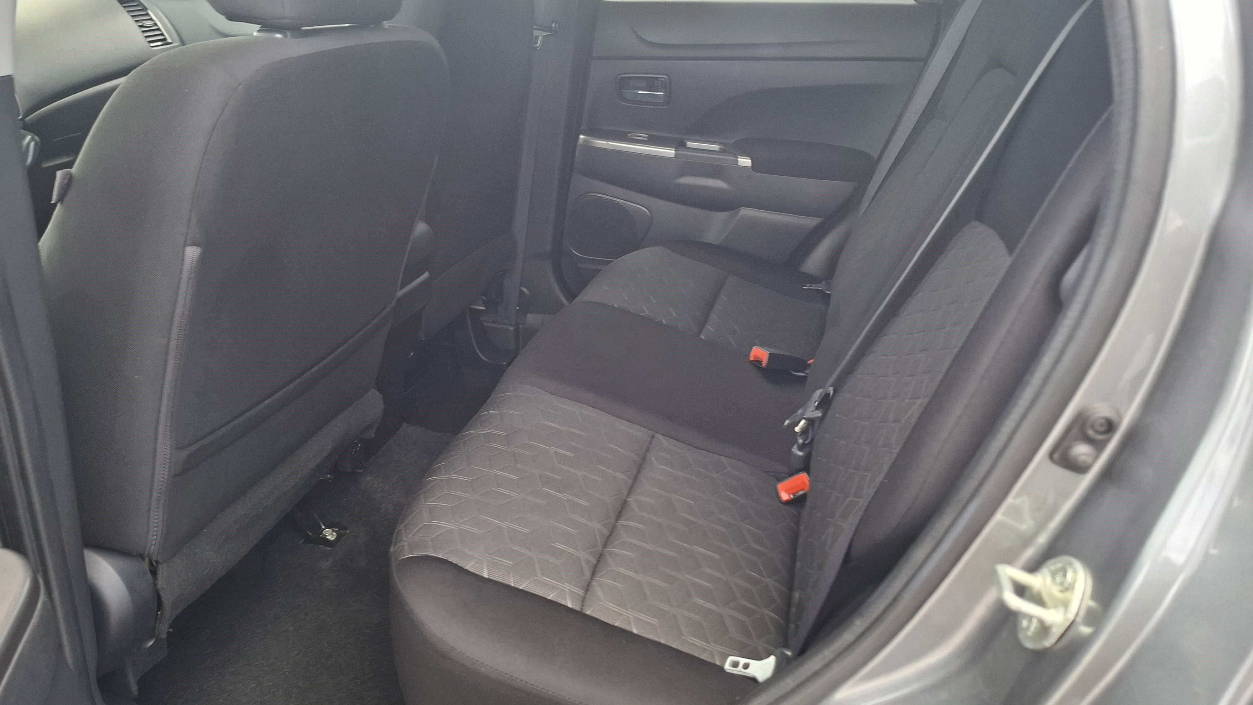 Used 2021 Mitsubishi Outlander Sport ES AWD/4WD image 20