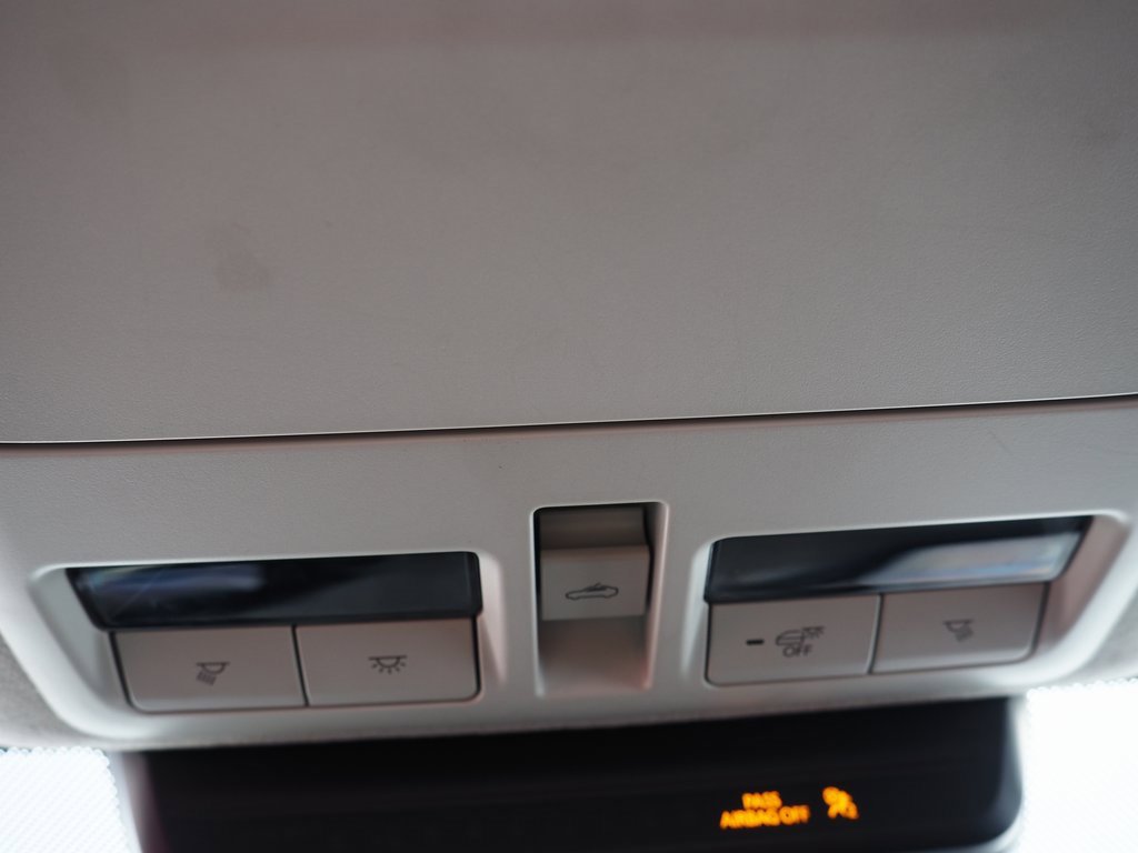 Used 2024 MAZDA MAZDA3 s image 34