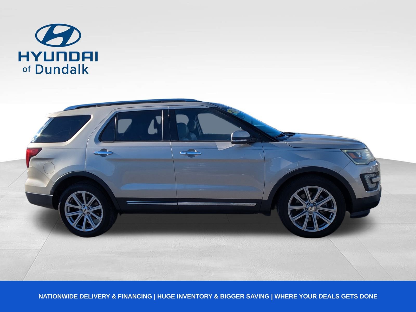 Used 2017 Ford Explorer Limited image 10