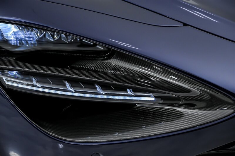 Used 2019 McLaren 720S Performance RWD image 6