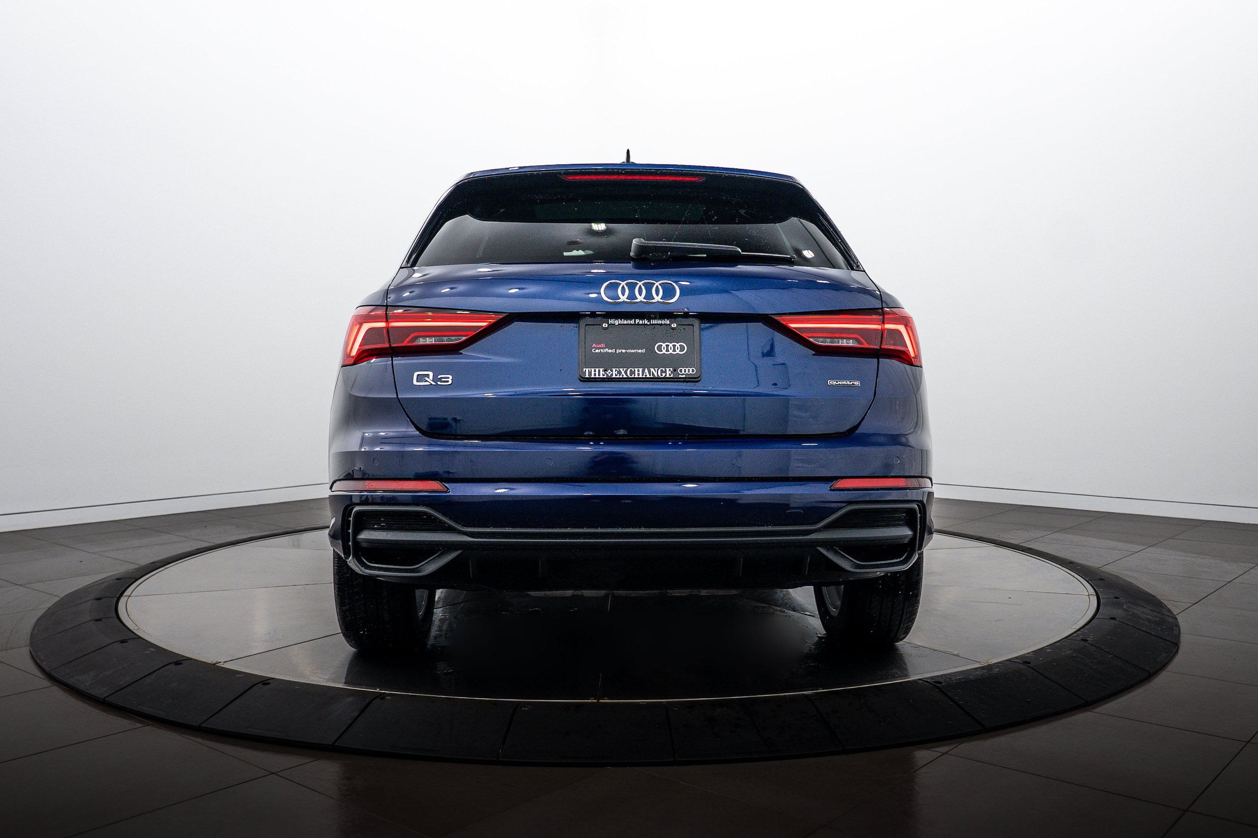 Certified 2023 Audi Q3 2.0T Premium Plus w/ Premium Plus Package AWD/4WD image 21