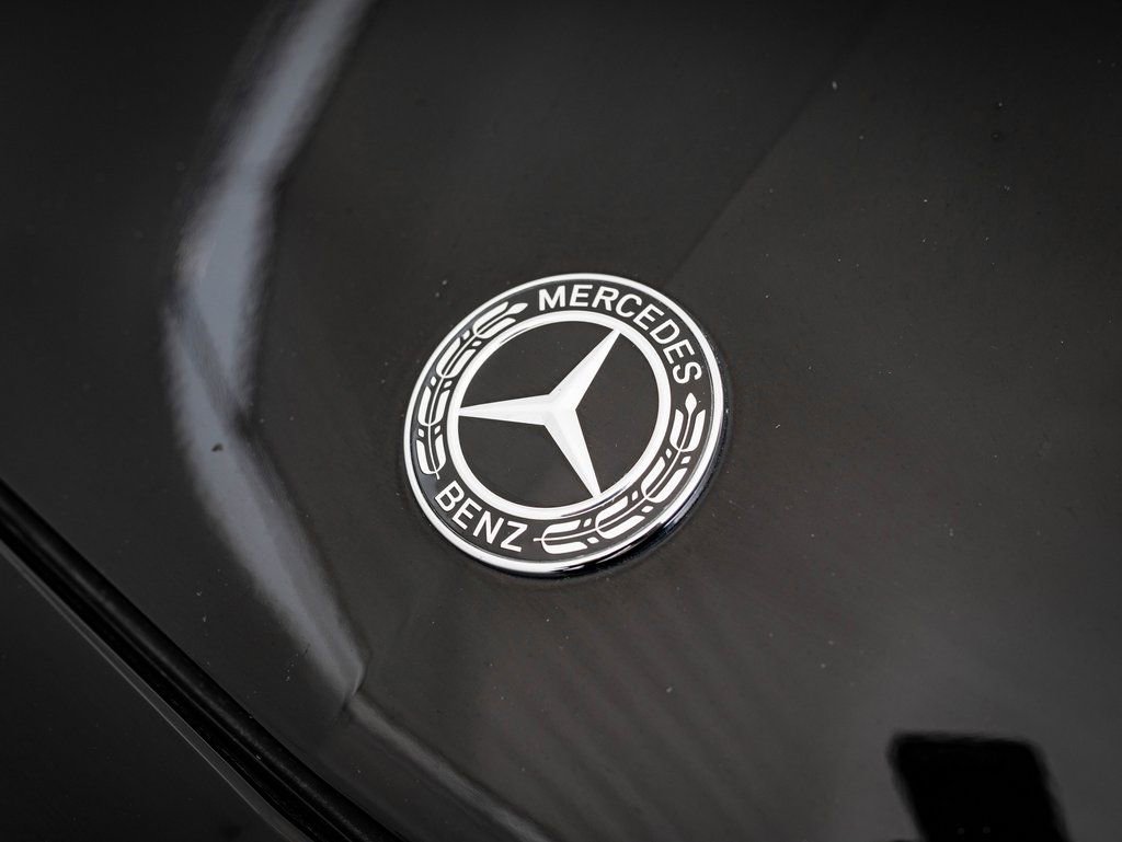 Used 2018 Mercedes-Benz E 400 4MATIC Sedan image 9