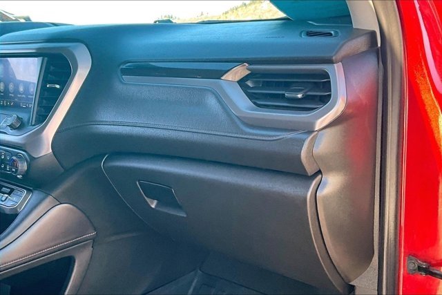 Used 2022 GMC Acadia AT4 w/ Technology Package image 27