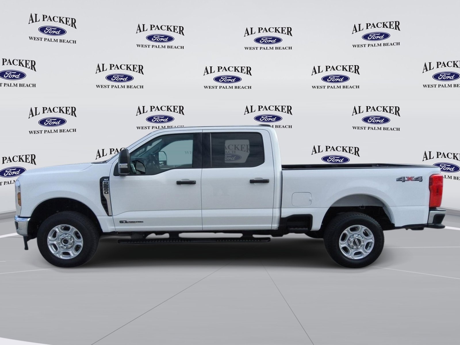 Used 2026 Ford F250 XLT image 2