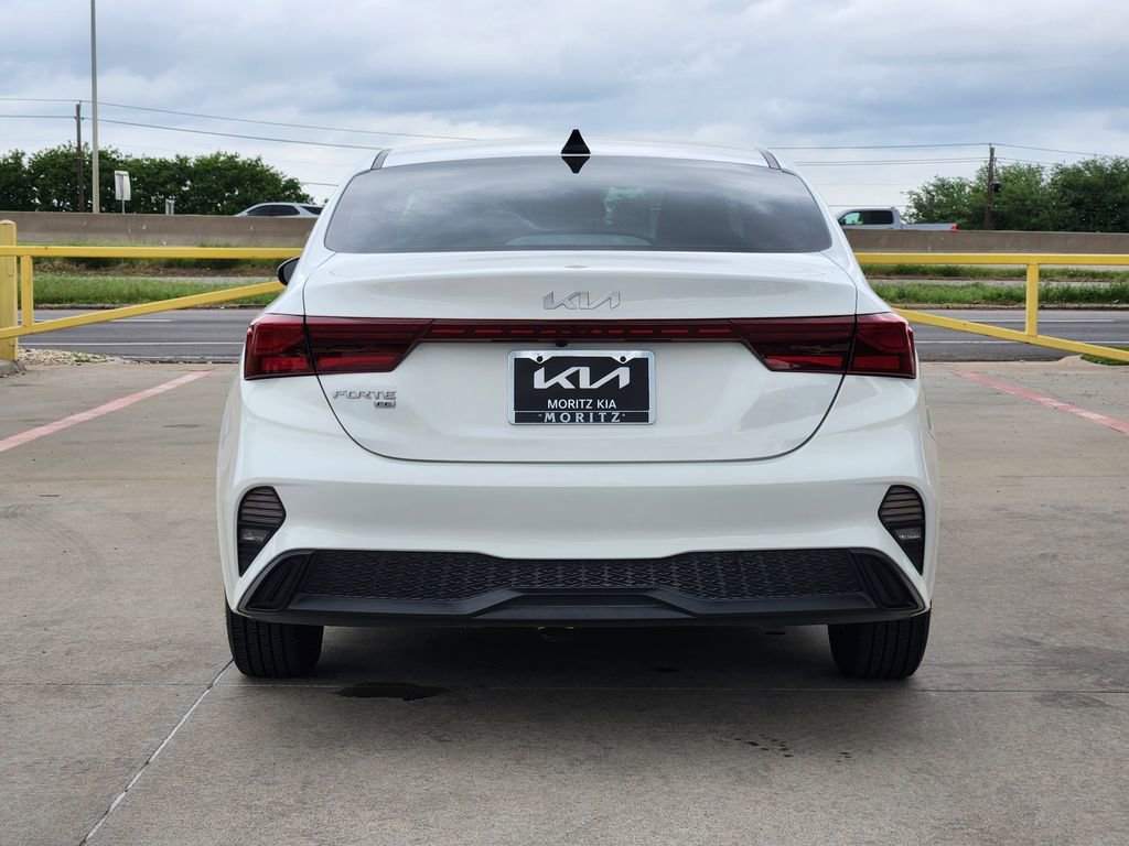 Certified 2024 Kia Forte LX image 5