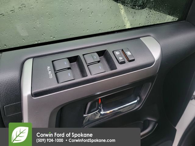 Used 2016 Toyota 4Runner SR5 image 24