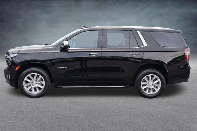 Used 2024 Chevrolet Tahoe Premier AWD/4WD image 4