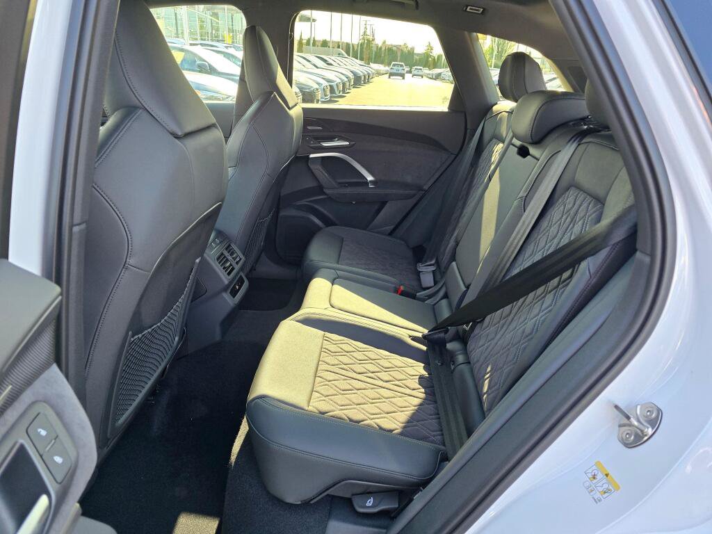 New 2026 Audi SQ5 Premium Plus AWD/4WD image 18
