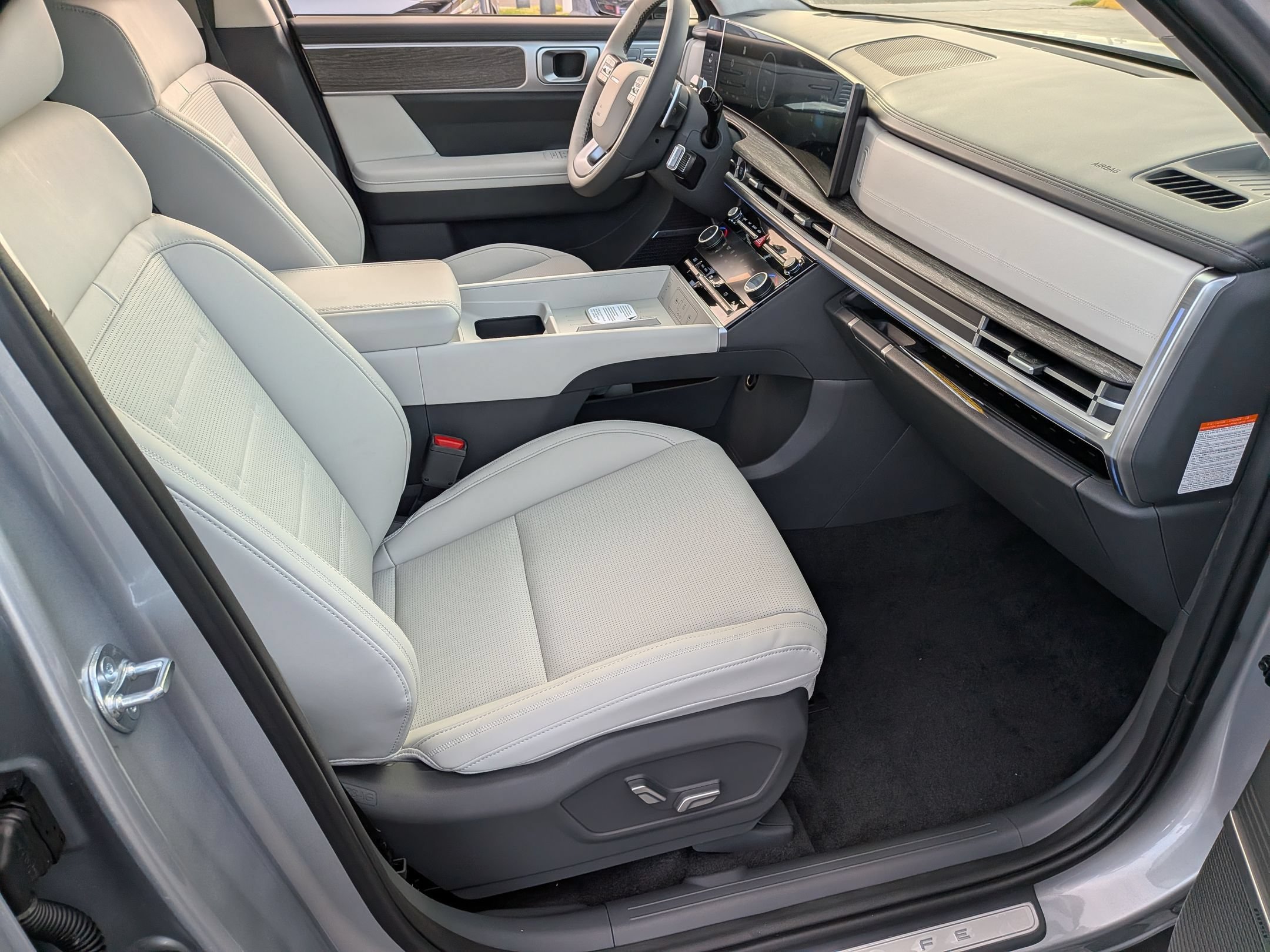 New 2026 Hyundai Santa Fe Calligraphy AWD/4WD image 25