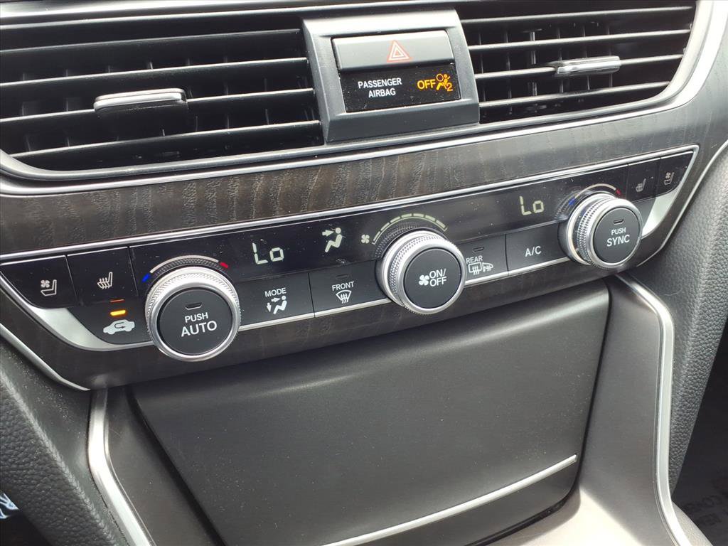 Certified 2022 Honda Accord Touring image 30