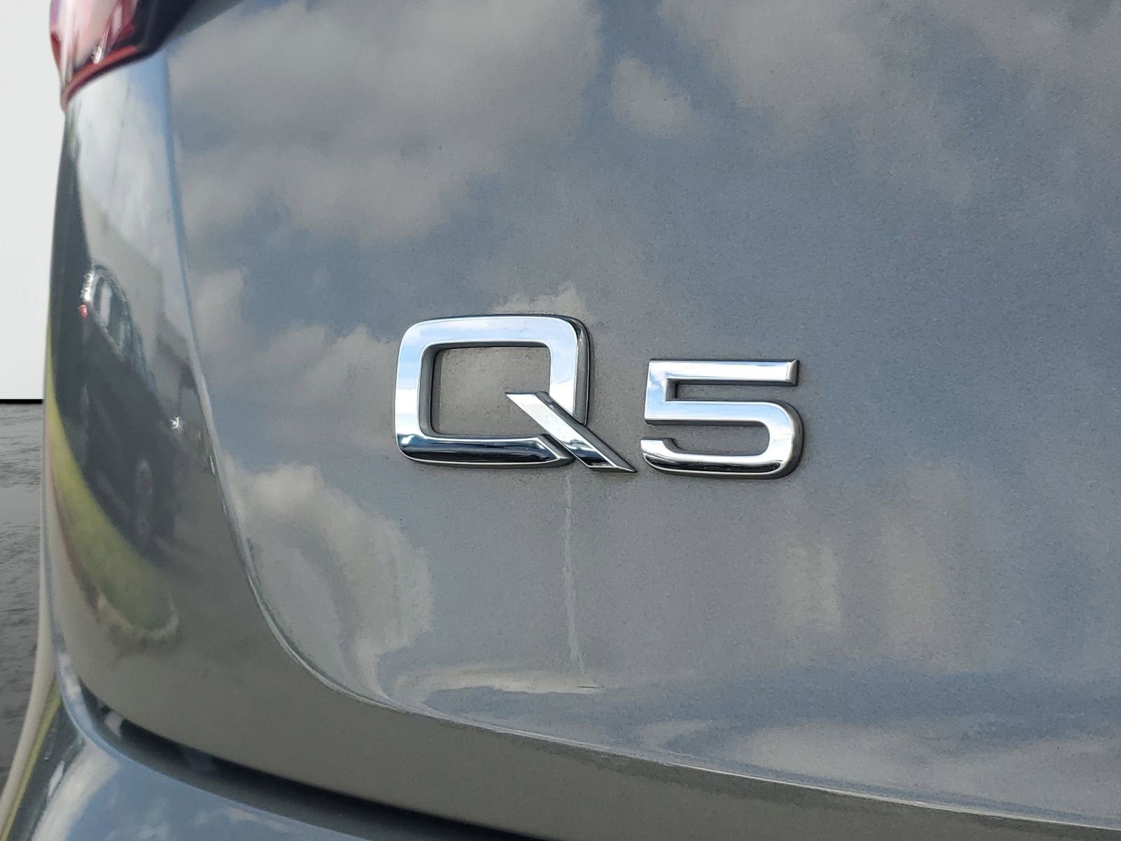 Used 2023 Audi Q5 2.0T Premium w/ Convenience Package AWD/4WD image 7