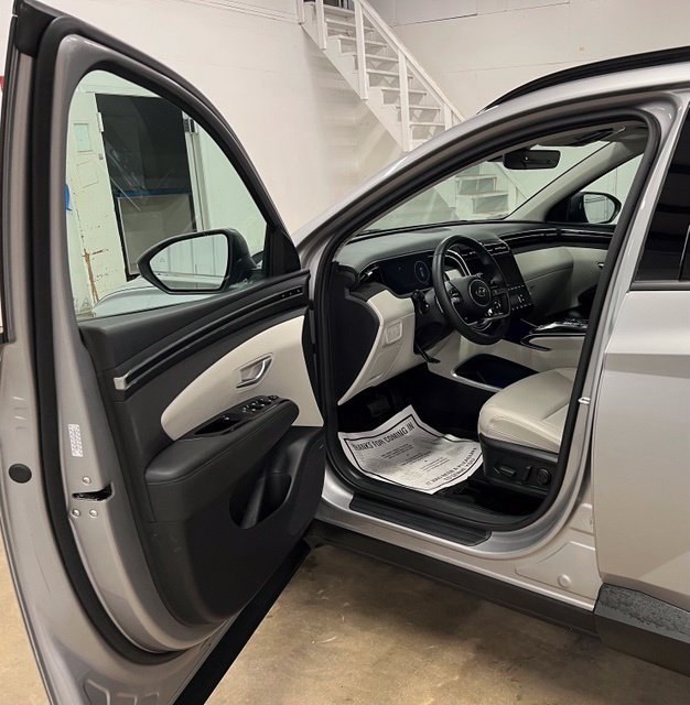 Used 2023 Hyundai Tucson Limited AWD/4WD image 21