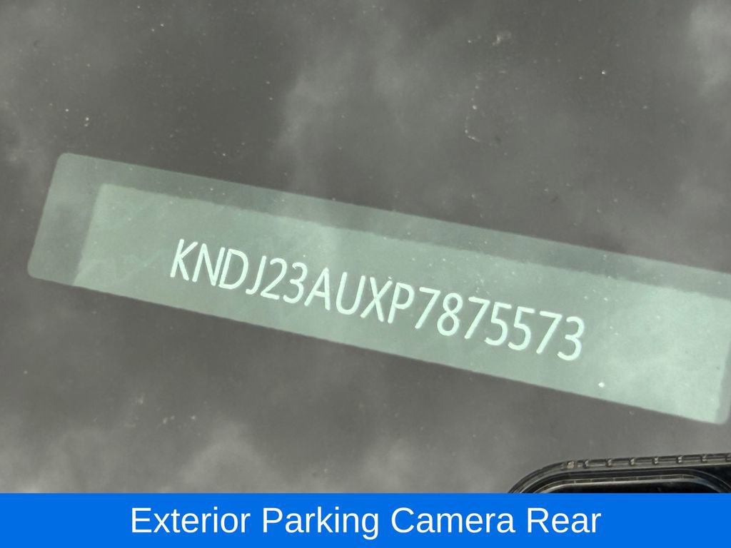 Used 2023 Kia Soul LX w/ LX Technology Package image 27