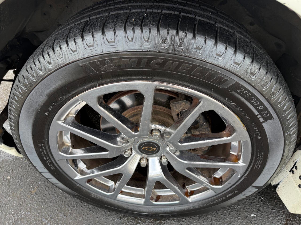 Used 2011 Chevrolet Express 1500 AWD image 9