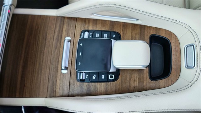 Used 2025 Mercedes-Benz GLE 350 4MATIC w/ AMG Line Exterior image 50