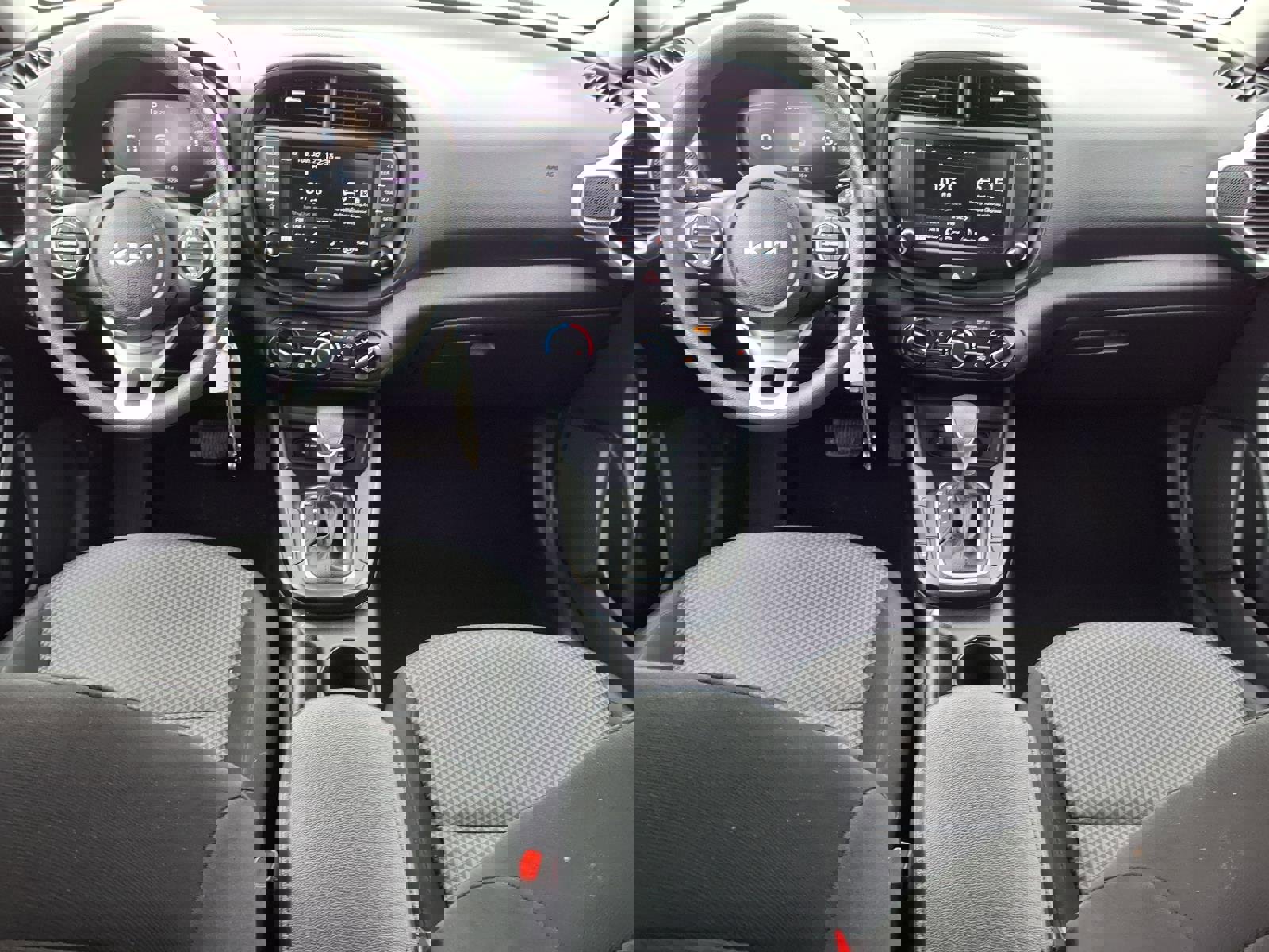 Used 2024 Kia Soul LX w/ Option Group 015 image 8