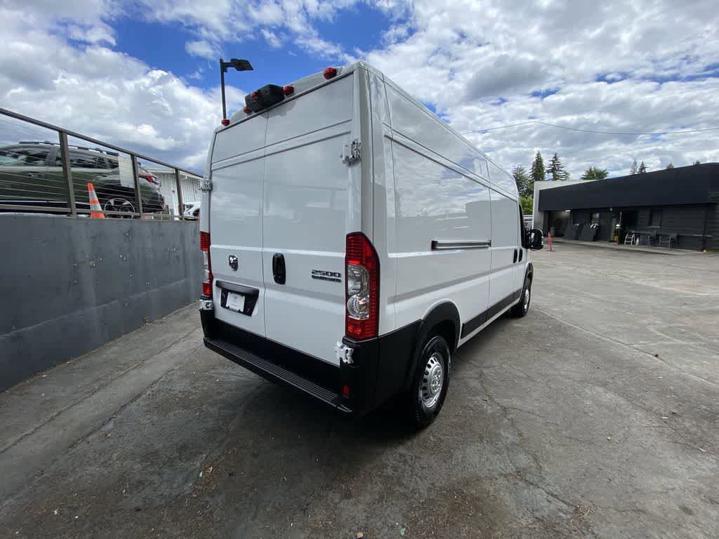 Used 2026 RAM ProMaster 2500 w/ Convenience Group FWD image 6