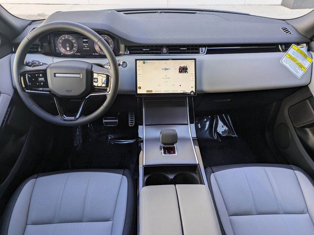 New 2026 Land Rover Range Rover Evoque Dynamic SE image 16