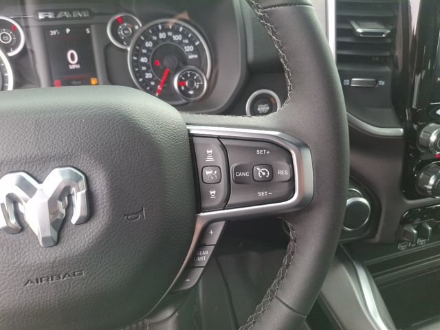 New 2026 RAM 1500 4x4 Crew Cab image 15