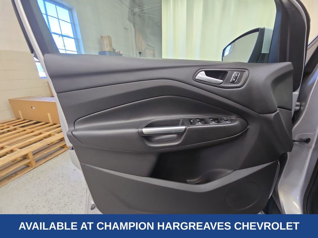 Used 2015 Ford Escape SE image 30
