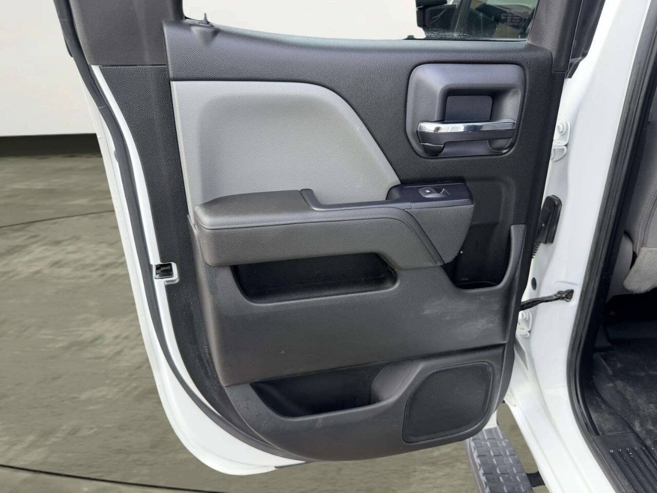 Used 2019 Chevrolet Silverado 2500 W/T AWD/4WD image 23