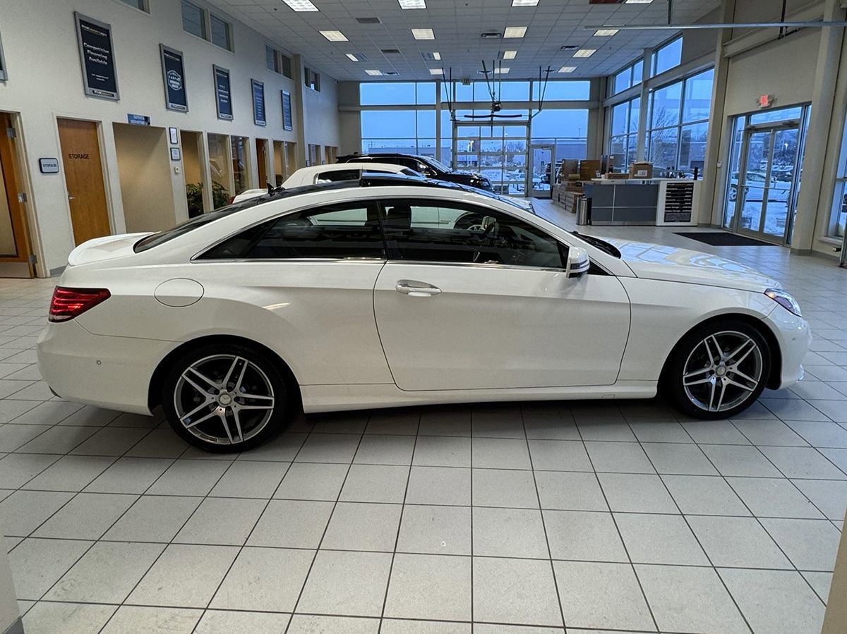 Used 2017 Mercedes-Benz E 400 4MATIC Coupe image 55