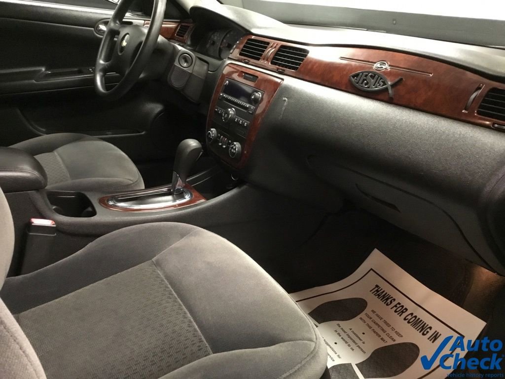 Used 2010 Chevrolet Impala LS image 32
