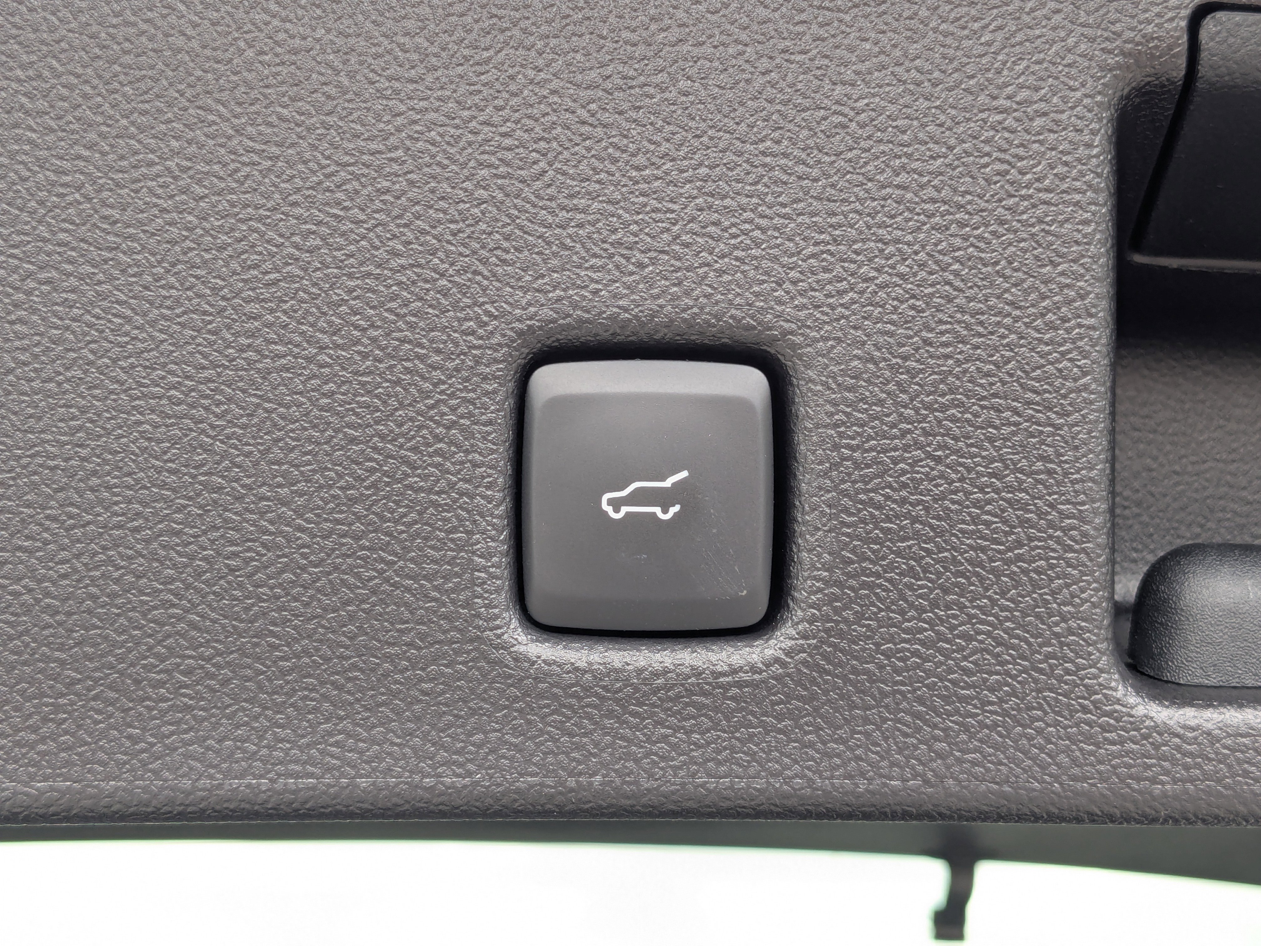 New 2025 Ford Escape SE image 14