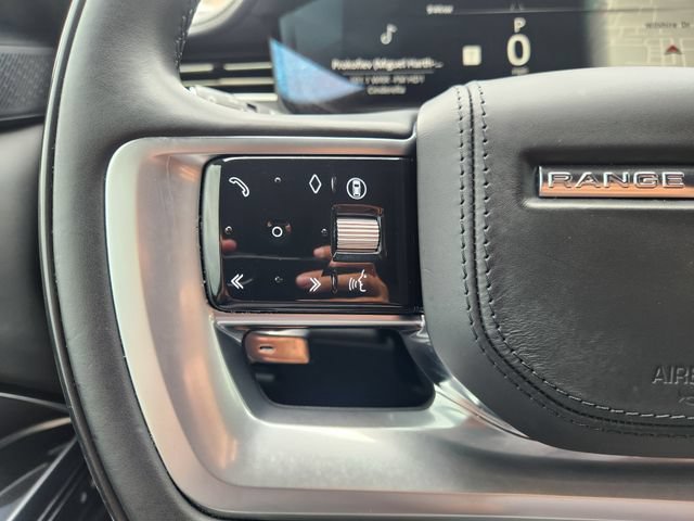 Used 2025 Land Rover Range Rover Autobiography AWD/4WD image 30