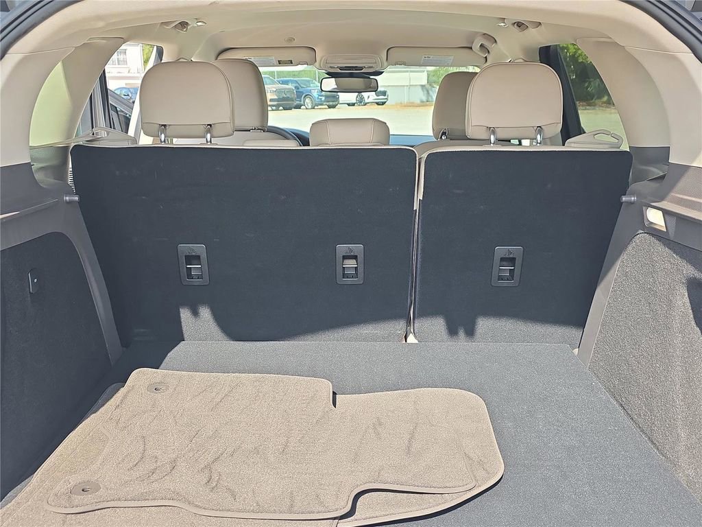 Used 2022 Lincoln Corsair FWD image 24