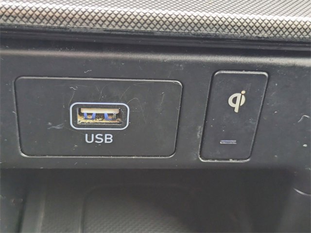 Used 2022 Hyundai Palisade Calligraphy w/ Winter Package image 23