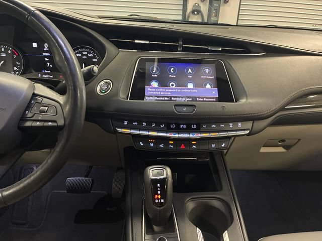 Used 2019 Cadillac XT4 Premium Luxury FWD image 18